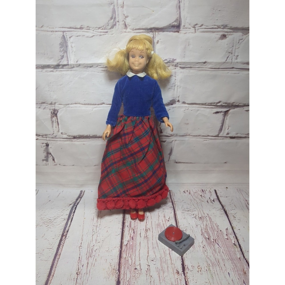 Vintage Skooter Doll/ Platter Party Outfit